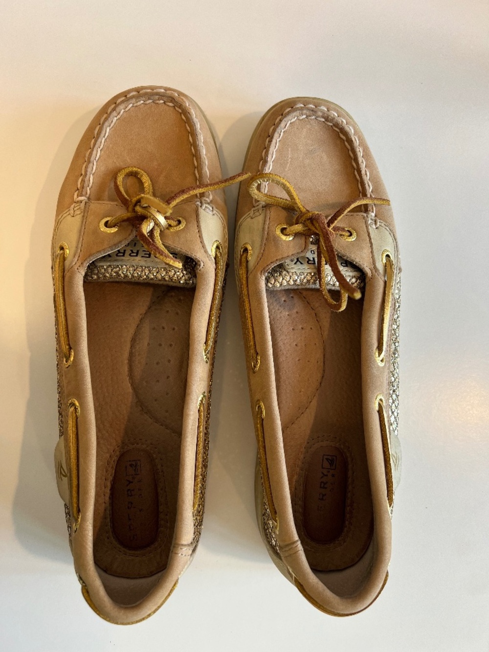 Sperry Top-Sider Gold Sequin Tan Suede Leather Boat Shoes -- Size 7 1/2